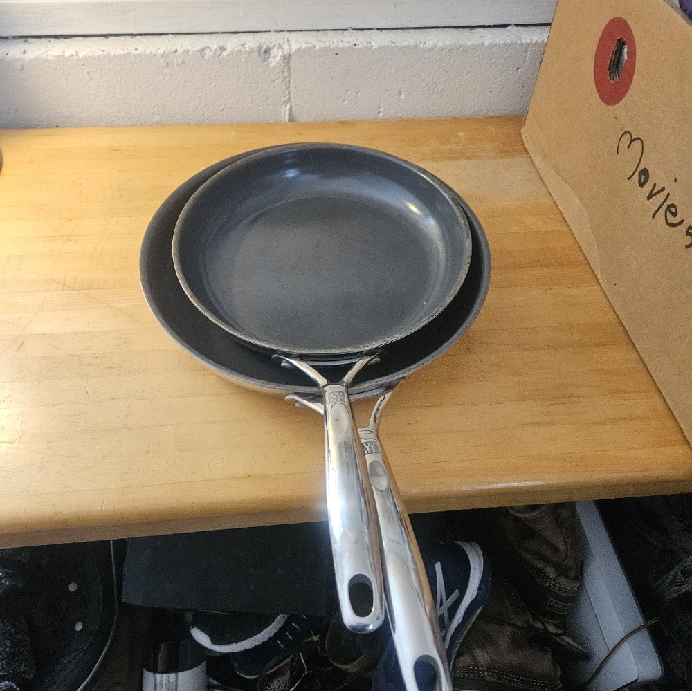 2 Zwilling JA Henckels 10&12 In Ceramic Nonstick Frying Pan Skillets Stainless - Picture 4 of 6